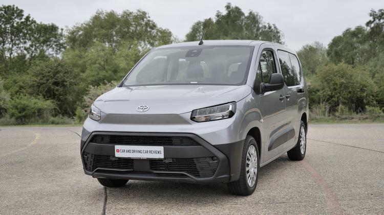 100kW Icon L2 50kWh 5dr Auto